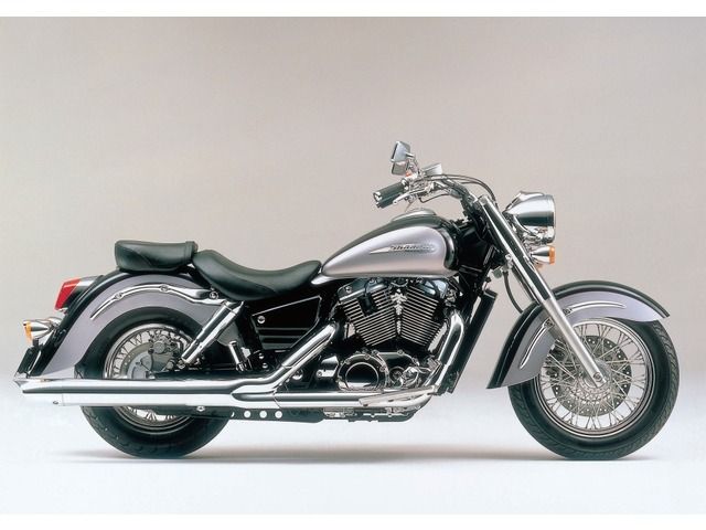 Honda VT1100 SHADOW (AERO)