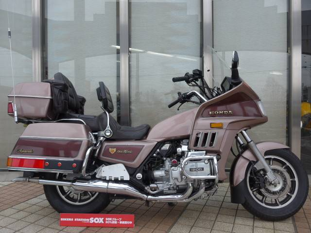 Honda GL1200 GOLD WING