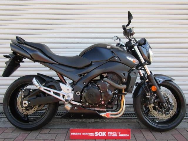 Suzuki GSR600