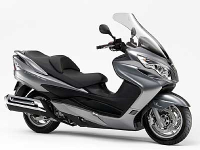 Suzuki SKYWAVE400 (Burgman 400)