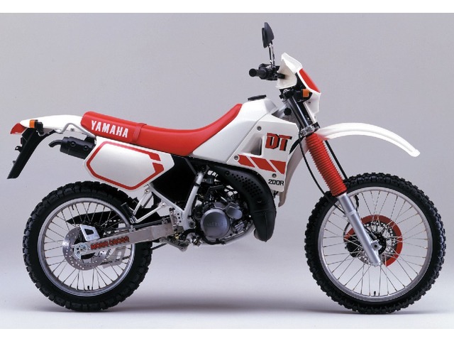 Yamaha DT200