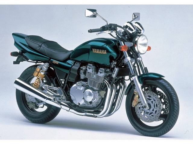 Yamaha XJR400