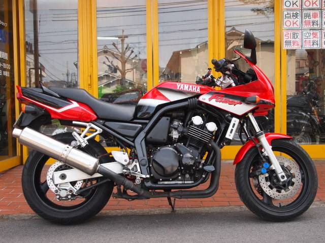 Yamaha FZS600 FAZER