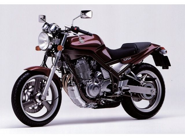 Yamaha SRX600