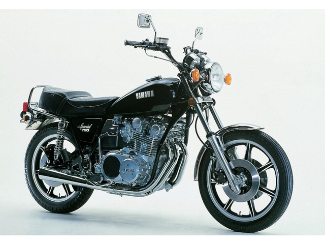 Yamaha XS750 (Triple)