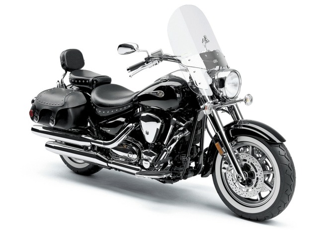 Yamaha XV1700 Road Star